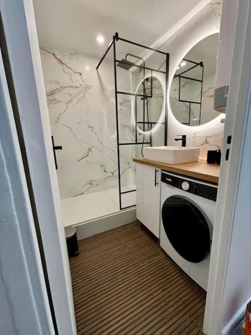 Joli Appartement Renove Incluant Parking A 10 Min De Paris Nanterre Kültér fotó